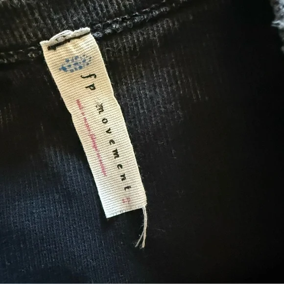 Free People movement gray ribbed long sleeve shirt S - Picture 2 of 4